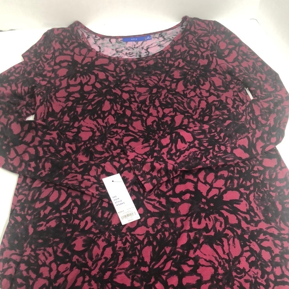 APT 9 Women's Tunic Top. Blossom Design Maroon/Black Size M.